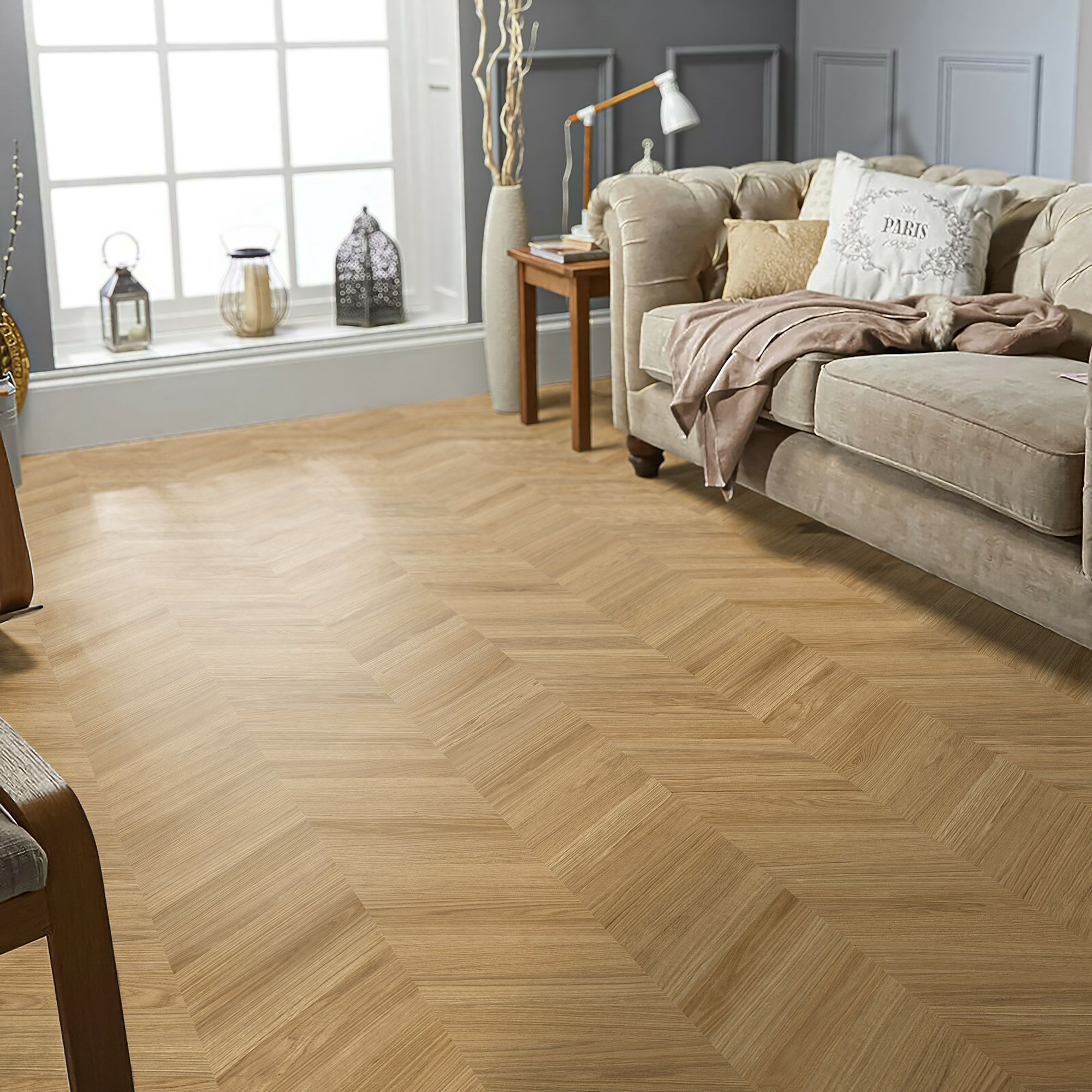 Chevron American Red Oak | Ren-Tile (Reinassance)
